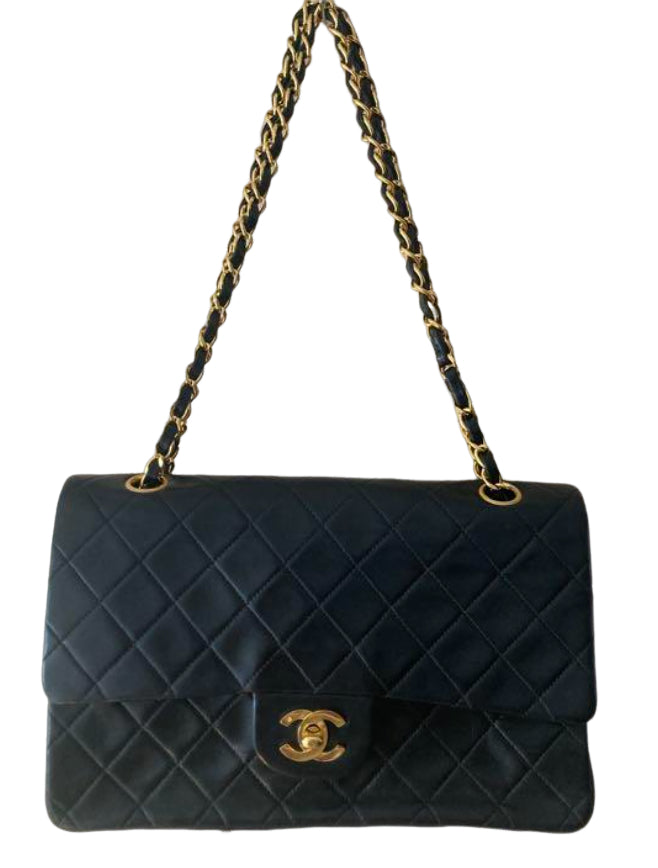 シャネル クラシック ダブルフラップ チェーンショルダー