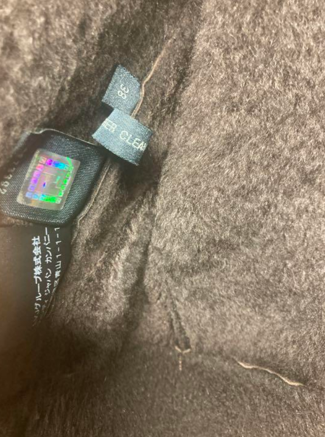 フェンディ ムートン ジャケット