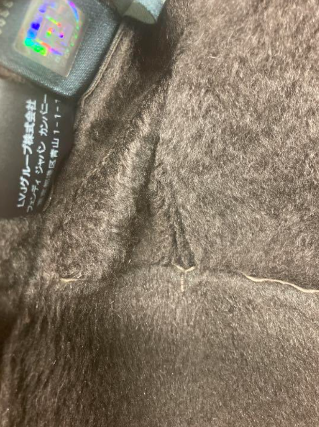 フェンディ ムートン ジャケット