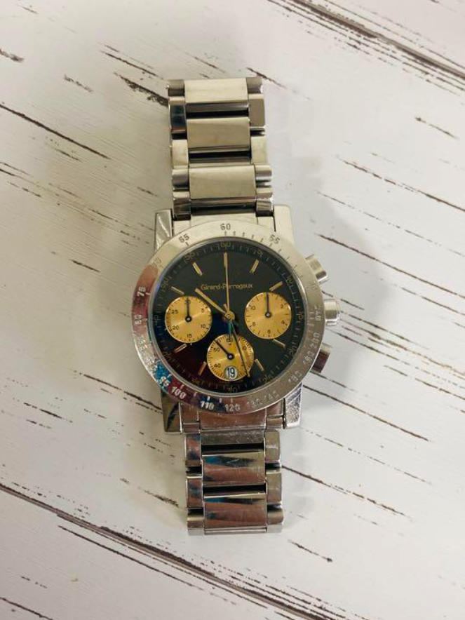 ジラールペルゴ クロノグラフ デイト 腕時計