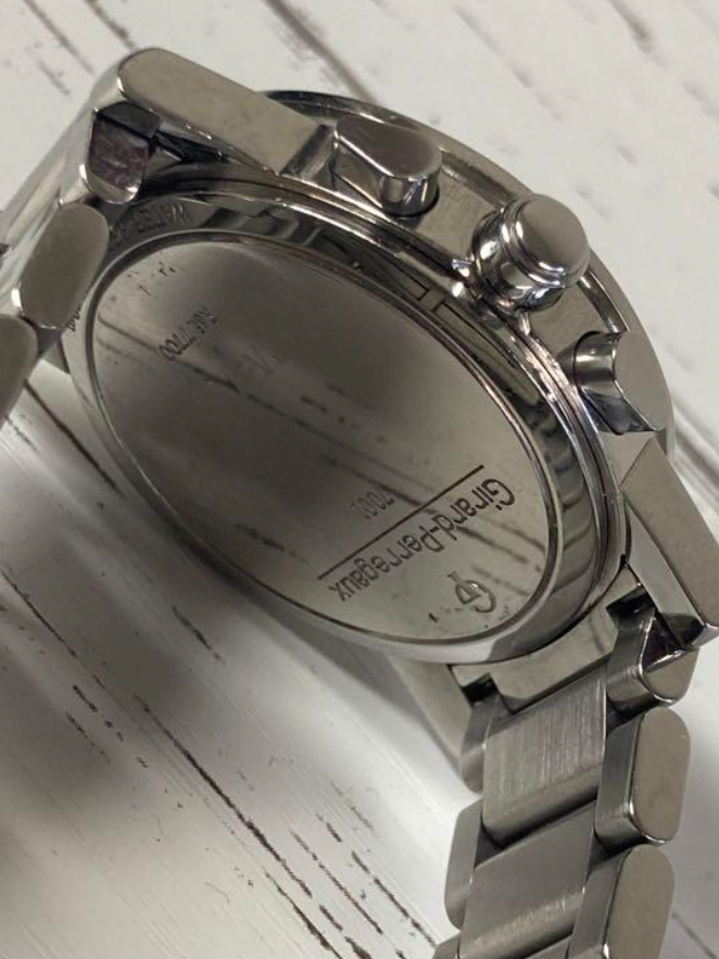 ジラールペルゴ クロノグラフ デイト 腕時計