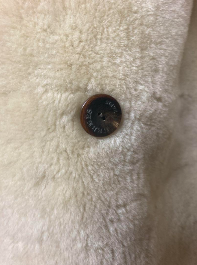 エルメス ムートン ダッフル コート