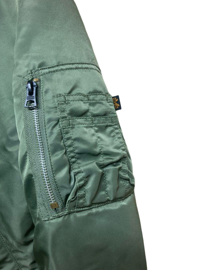 アルファ インダストリーズ MA-1 フライトジャケット