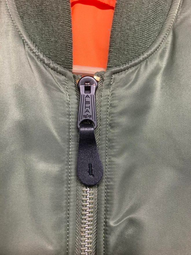 アルファ インダストリーズ MA-1 フライトジャケット