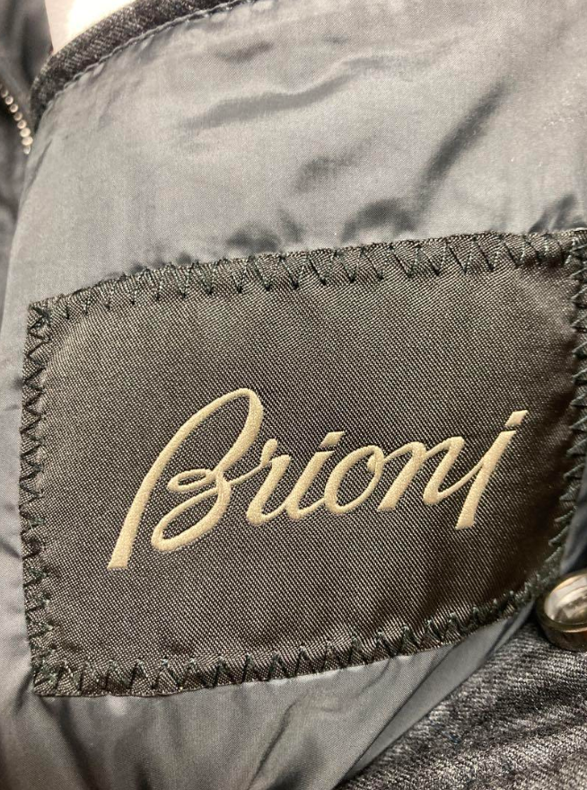 ブリオーニ ダウンコート