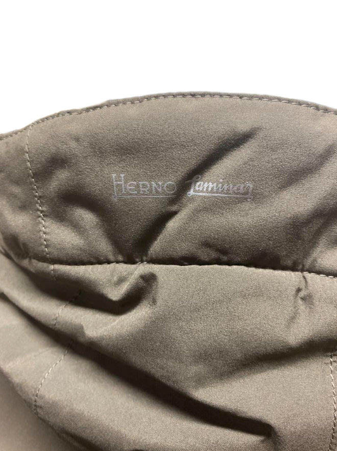 ヘルノ ラミナー ゴアテックス ダウンコート