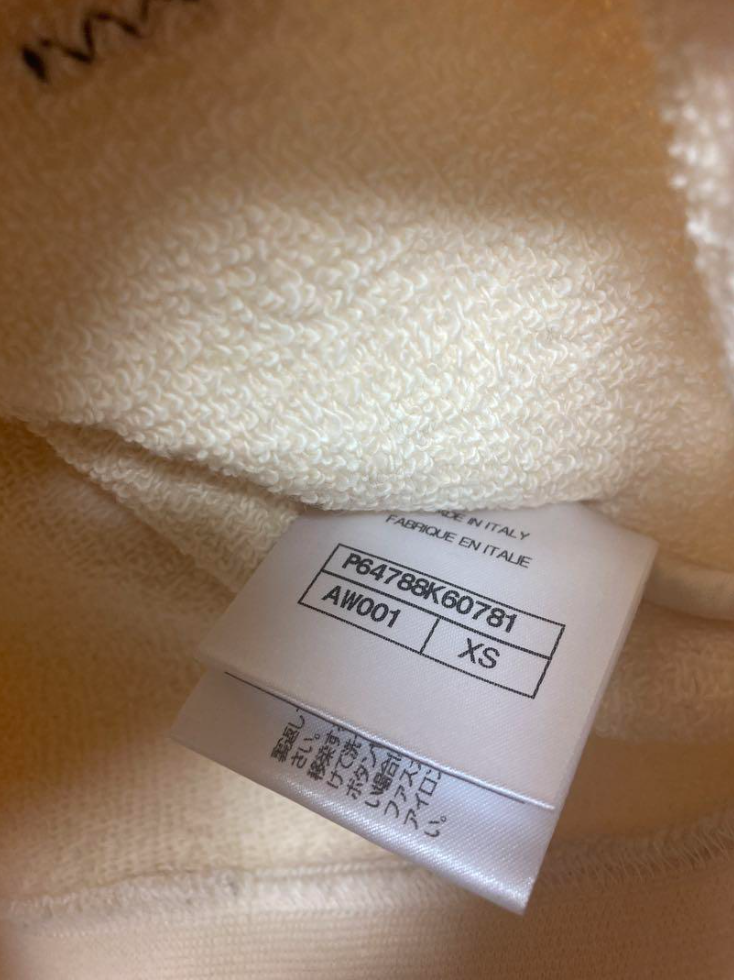 シャネル カメリア ロゴ トレーナー