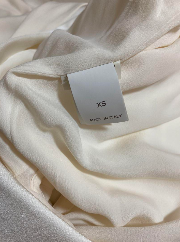 ブルネロクチネリ シルクサテン オールインワン