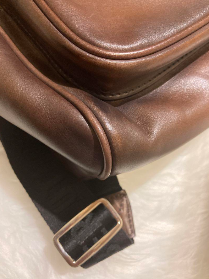 ベルルッティ タイムオフ スクリット スワイプレザー バックパック