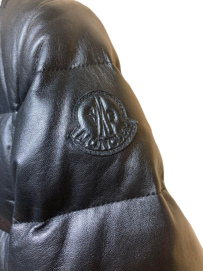 モンクレール ADIB レザー ダウンジャケット