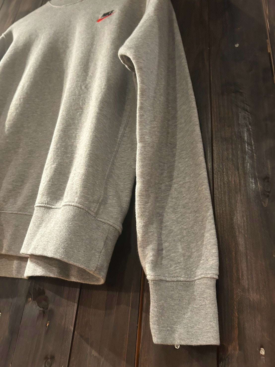 メンズヴィンテージ スウェット 【NIKE】ワンポイント 刺しゅう グレー
