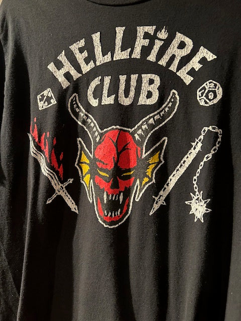 メンズヴィンテージ Tシャツ 【ストレンジャーシングス / シーズン4 ヘルファイア・クラブ】ブラック