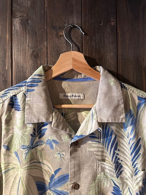 メンズヴィンテージ アロハシャツ 【Tommy Bahama】ヤシ ベージュ