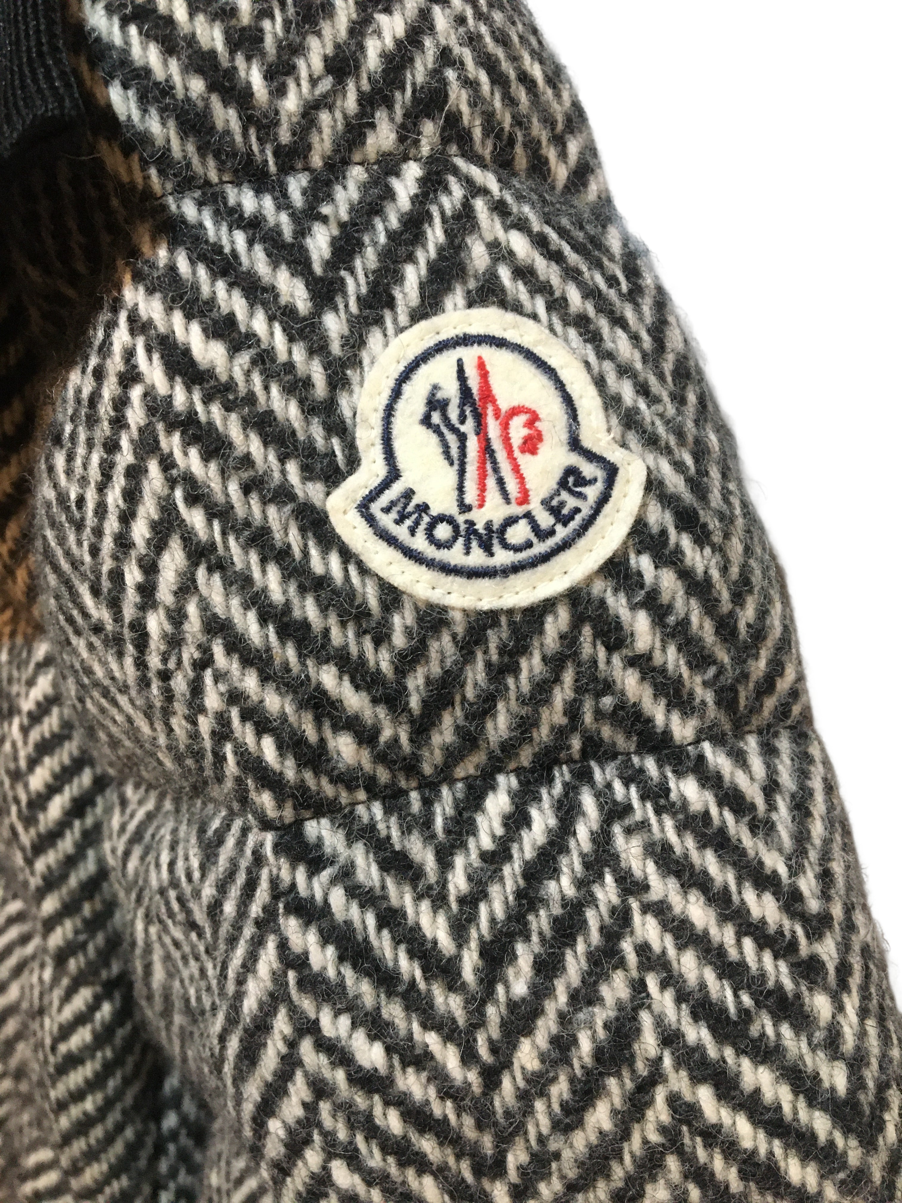 モンクレール アステル ツイードダウンジャケット