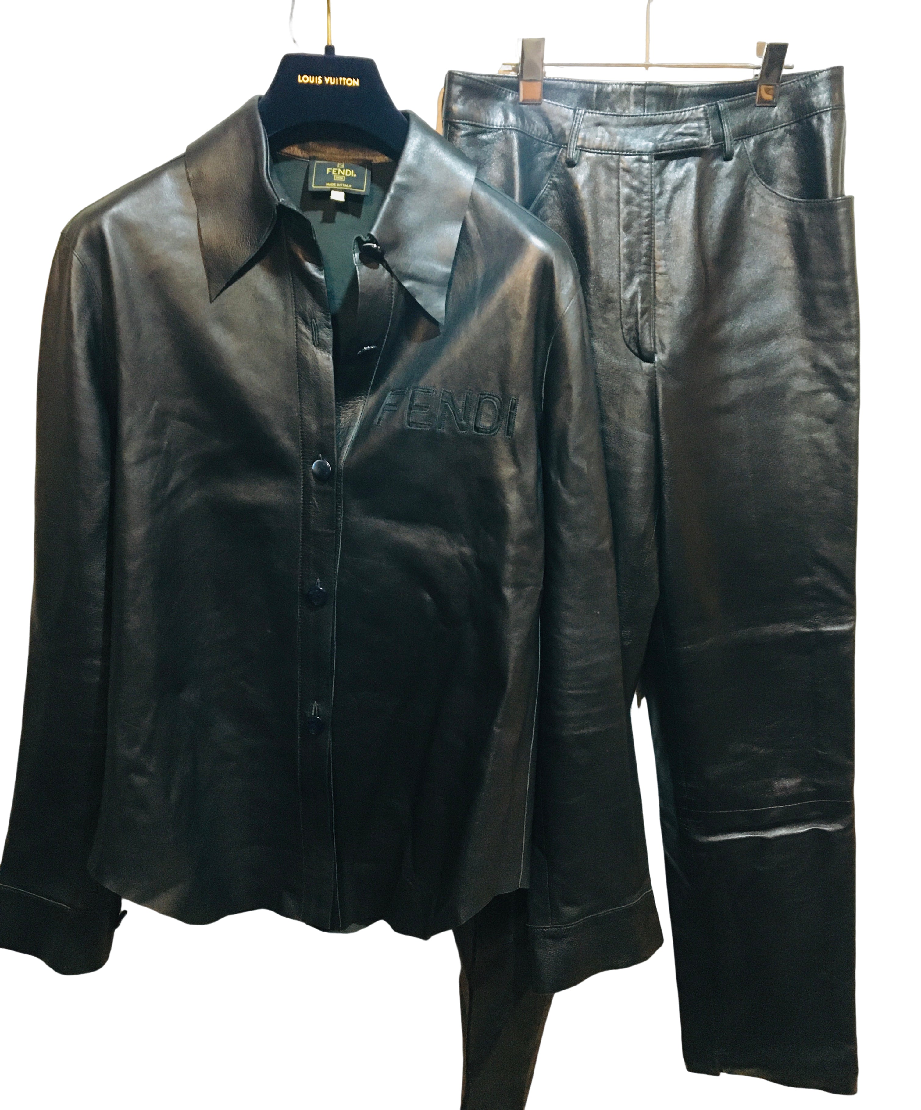 フェンディ レザー セットアップ