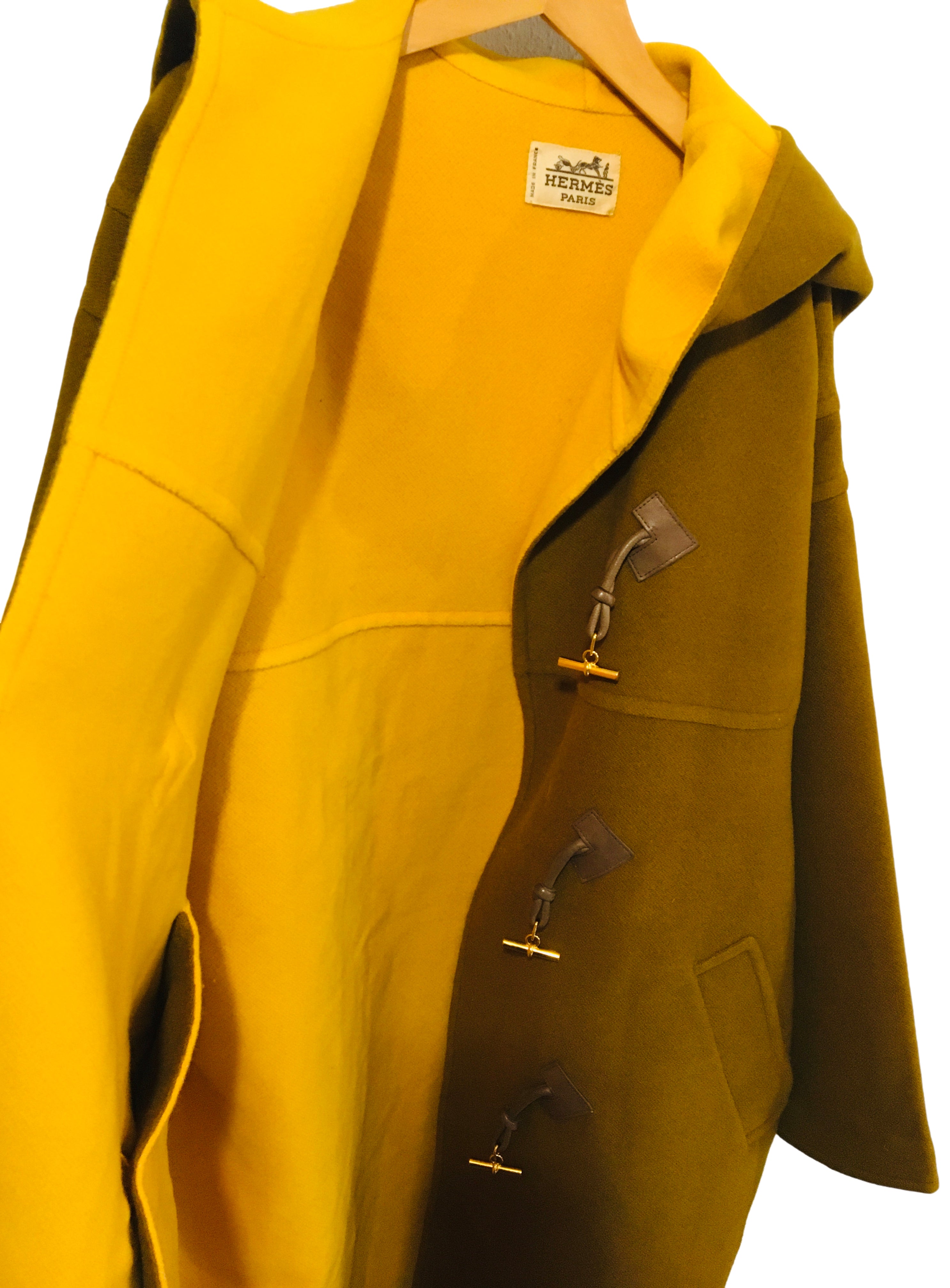 エルメス ダッフルフーテッド コート