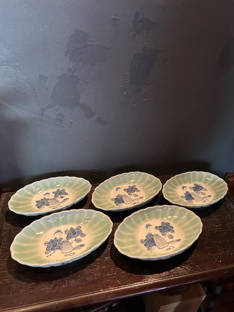 伊万里 輪花変形皿