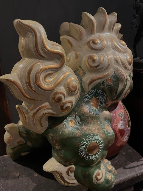 九谷焼 玉乗り獅子