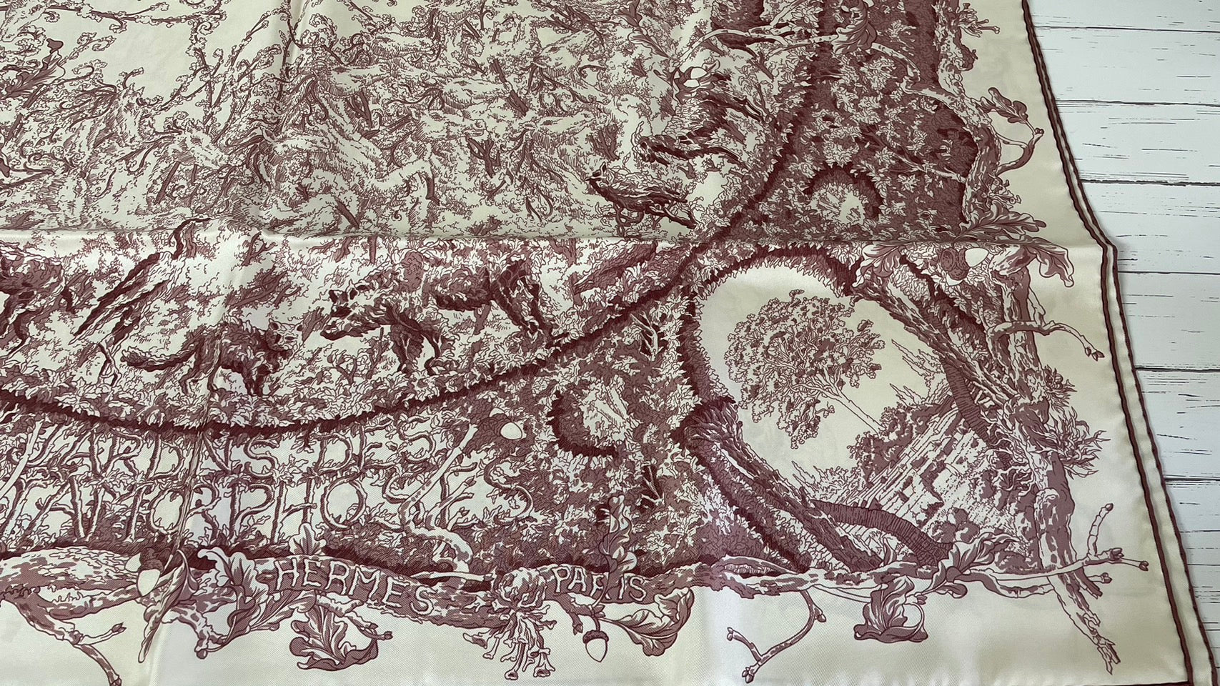 エルメス カレ90 スカーフ JARDINS DES METAMORPHOSE(メタモルフォーゼの庭)