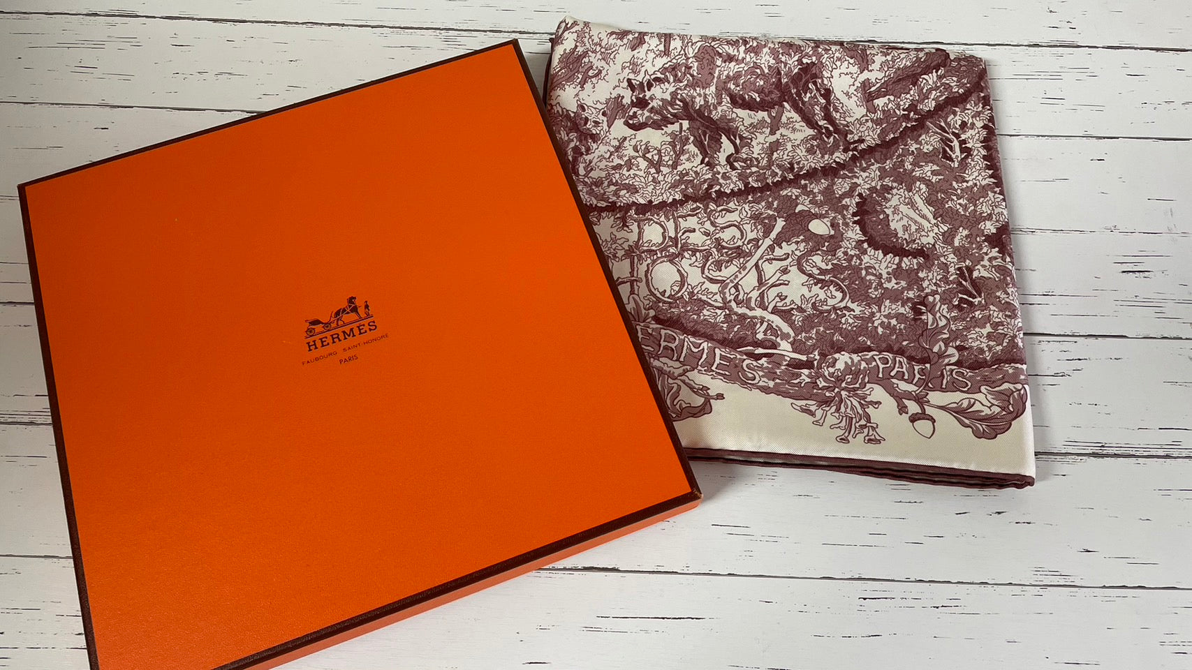 エルメス カレ90 スカーフ JARDINS DES METAMORPHOSE(メタモルフォーゼの庭)