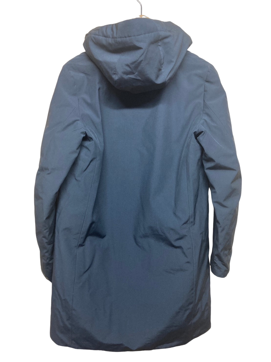 ヘルノ ダウンコート フード付き