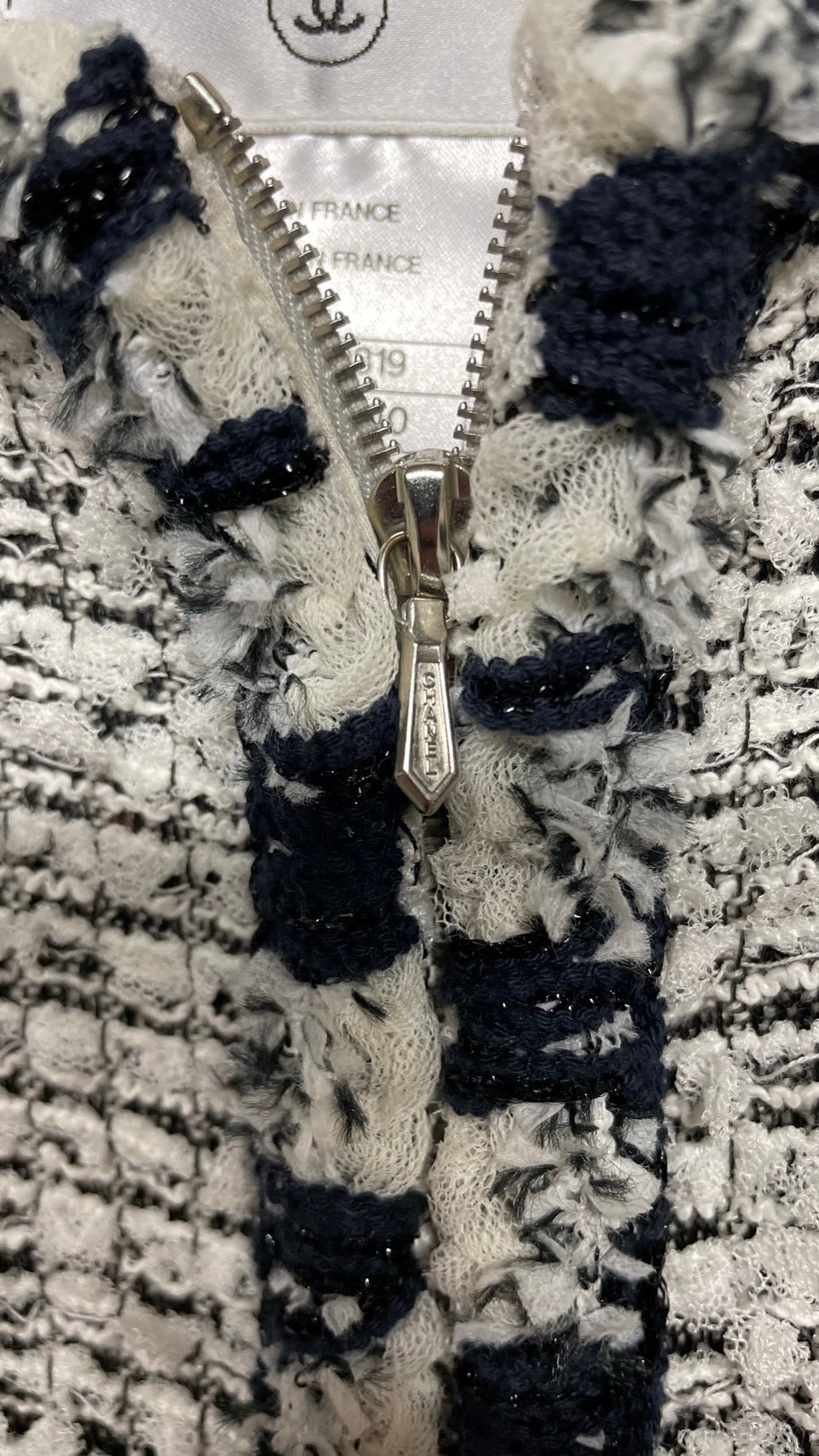 シャネル ツィード ノーカラー ジャケット