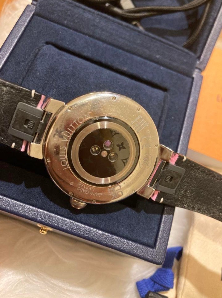 ルイ・ヴィトン タンブール ホライゾン ジャイアント ライトアップ 腕時計
