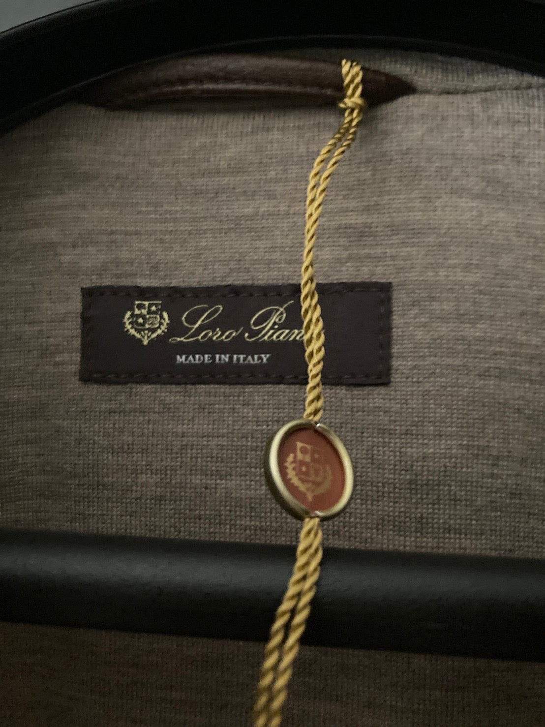 ロロピアーナ 鹿革 ボンバージャケット