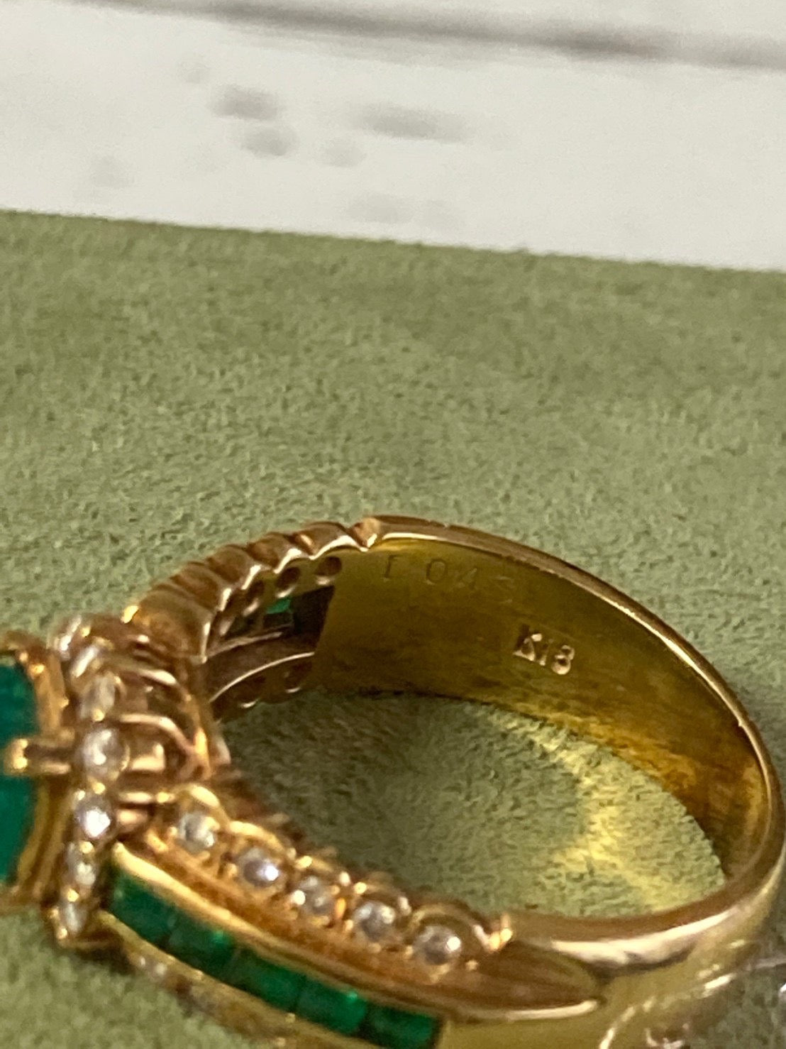 エメラルド ダイヤ リング k18 13号