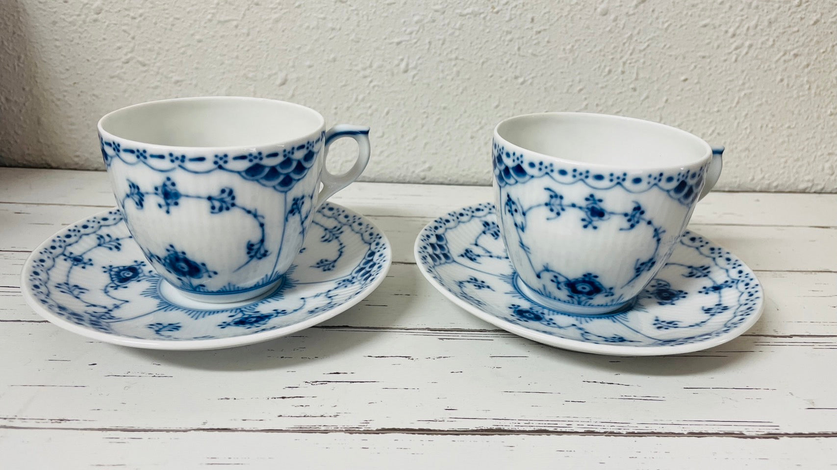 ロイヤルコペンハーゲン ブルーパフル―テッド カップ&ソーサ― 2客