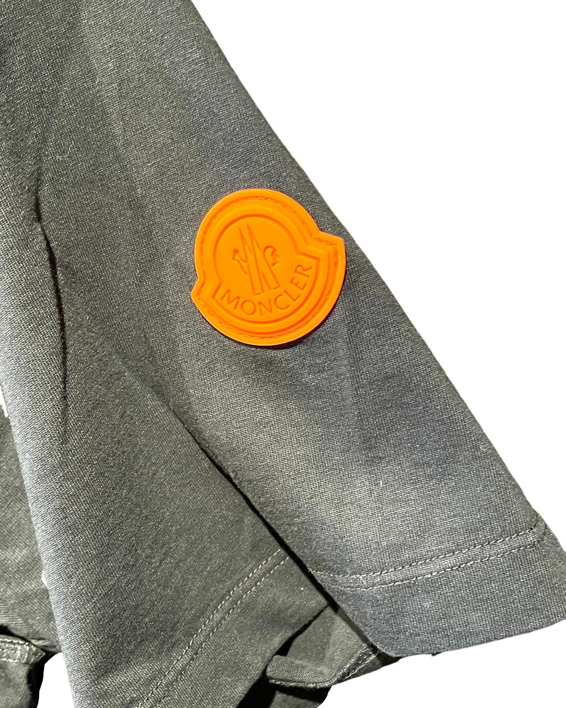 オフホワイト モンクレール コラボ Tシャツ メンズ