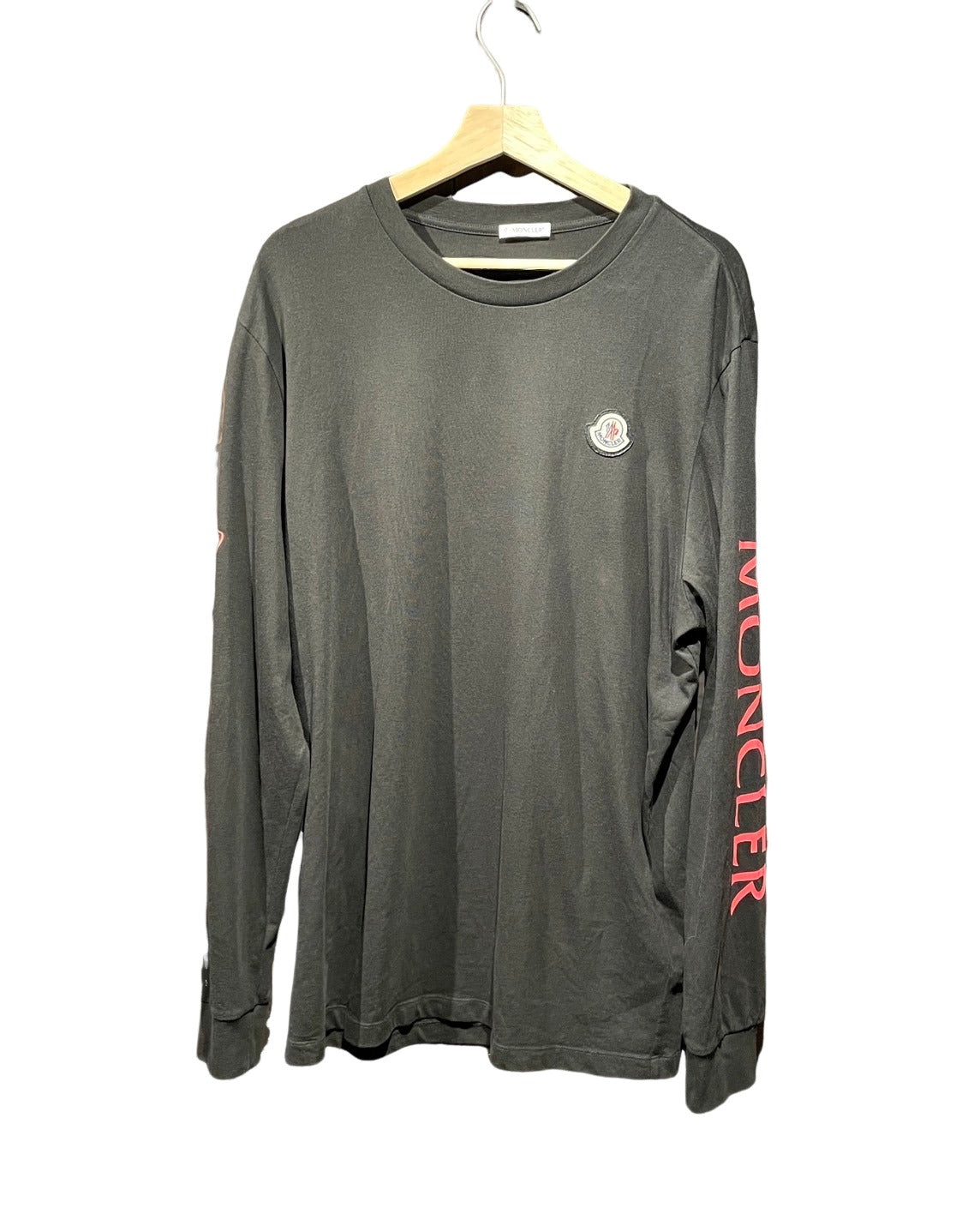 モンクレール 長袖Tシャツ 黒