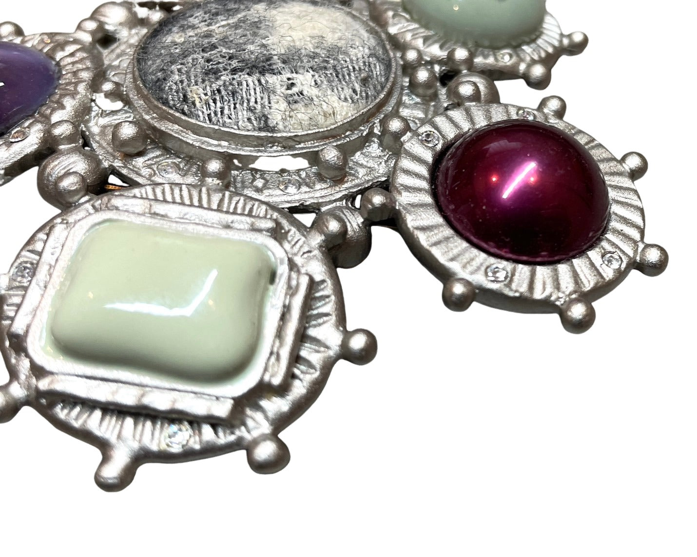 シャネル グリポア ブローチ