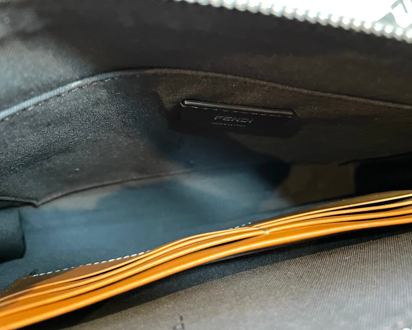 フェンディ レザー クラッチバッグ ズッカ柄