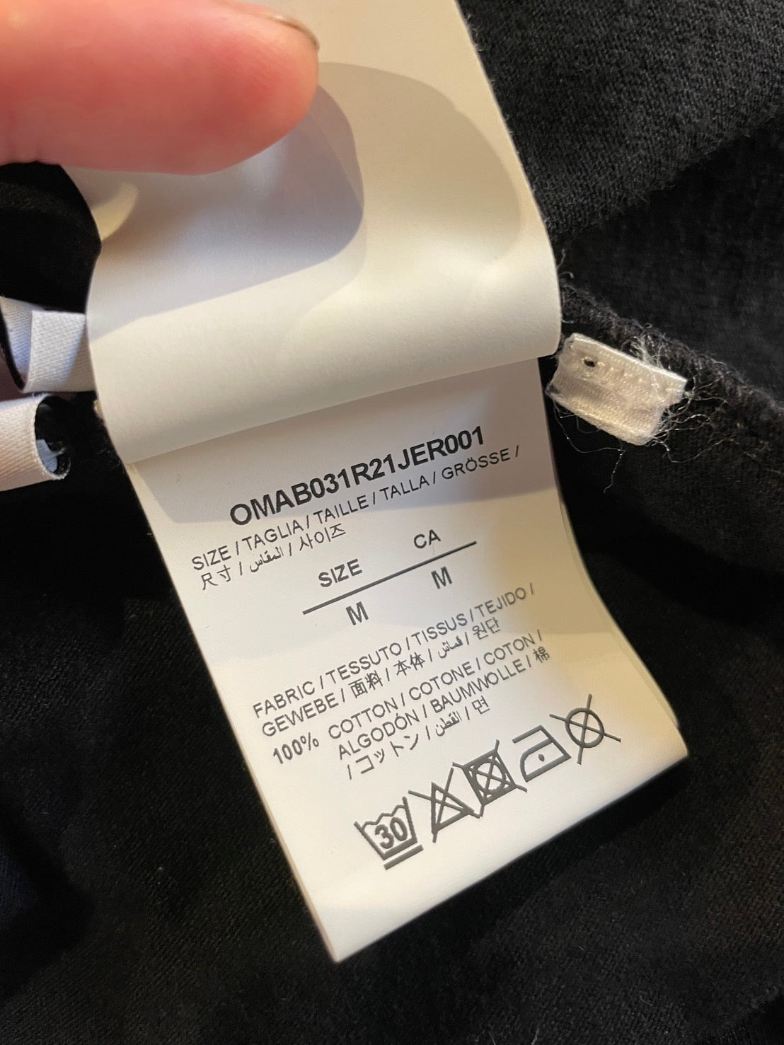 オフホワイト ジップアップ Tシャツ