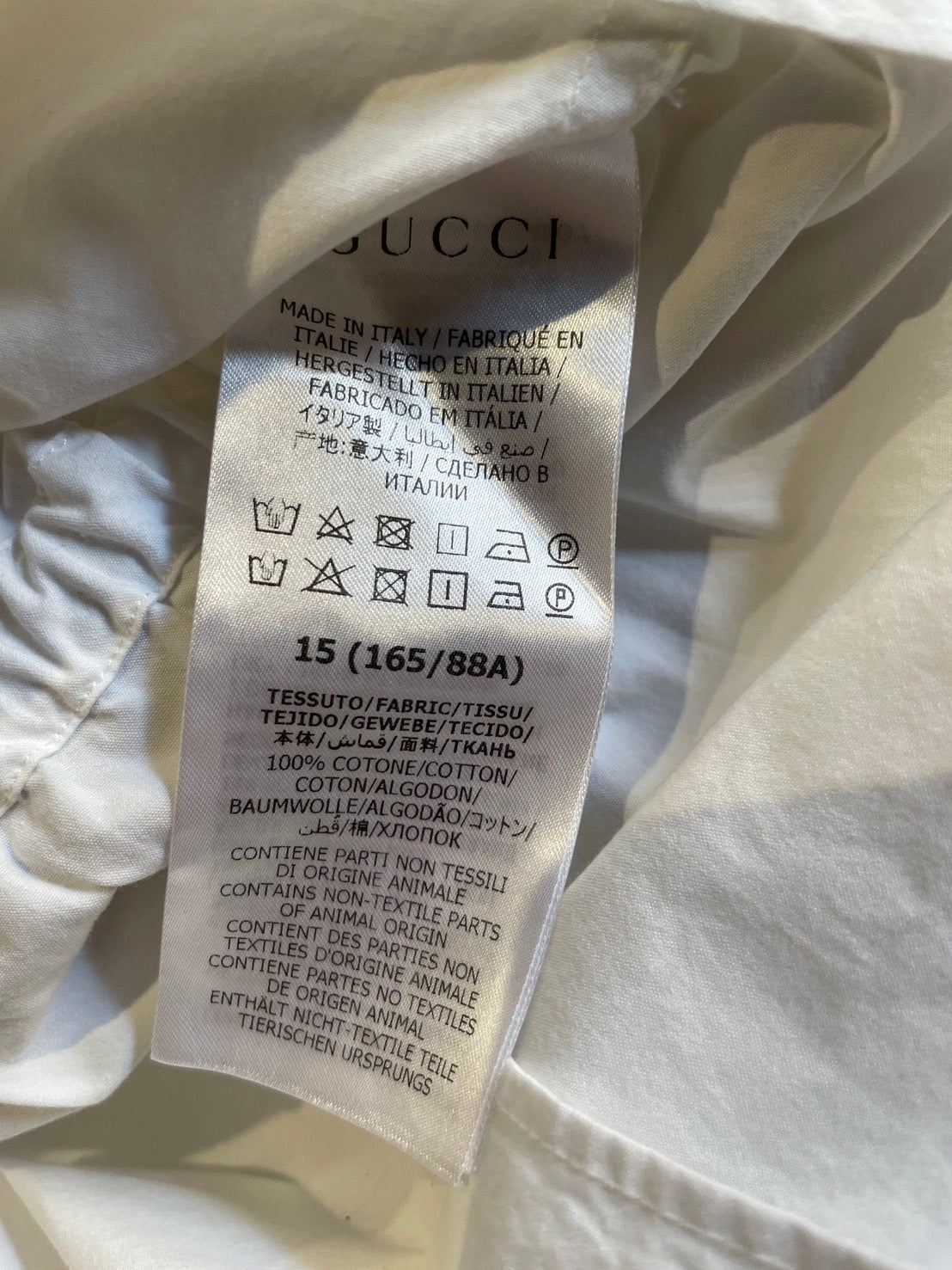 グッチ 白シャツ 長袖