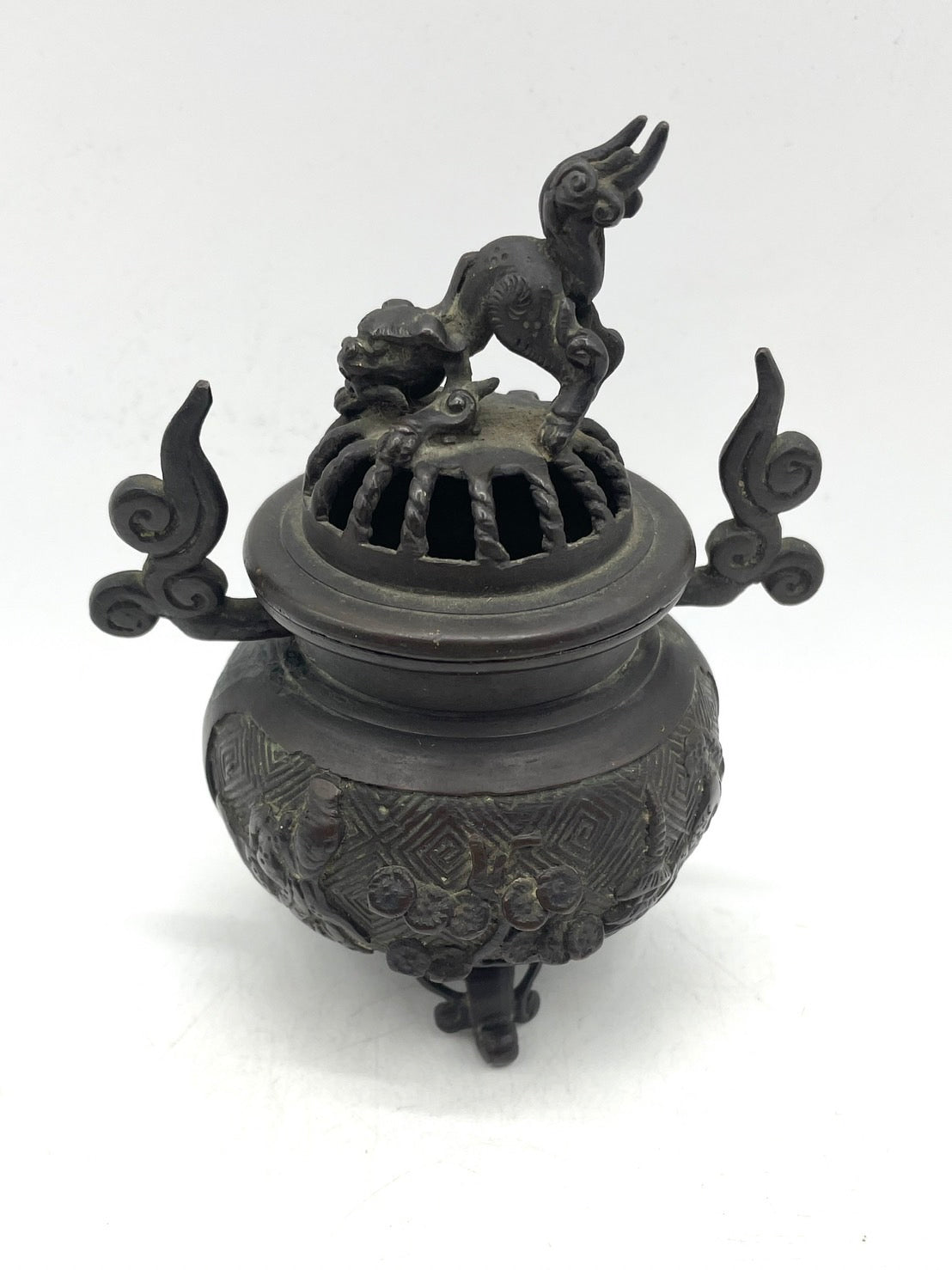 銅製獅子 三足香炉
