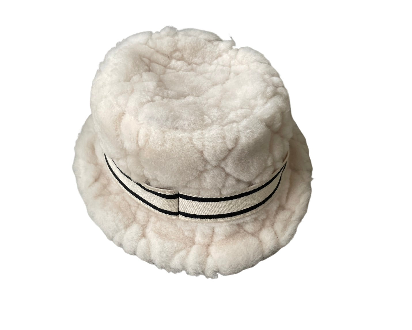 クリスチャン・ディオール ムートン D-Bobby ボブハット