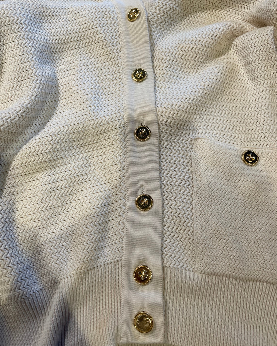 シャネル ロング カーディガン 金ボタン