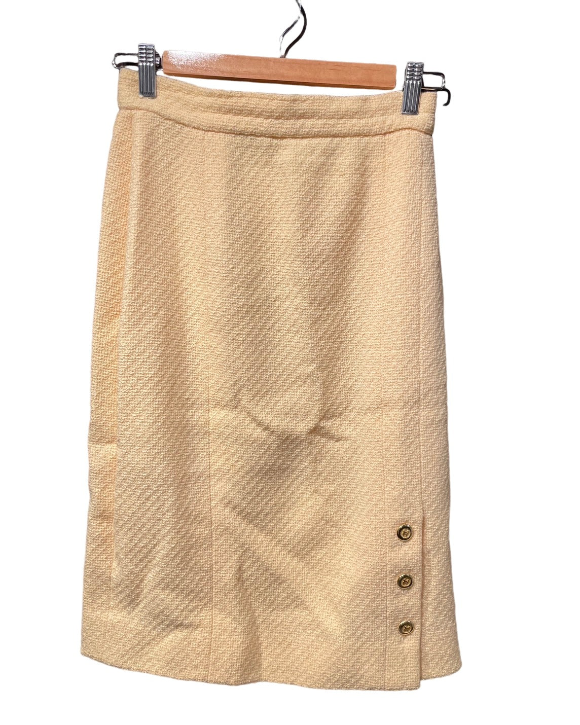 シャネル ヴィンテージ ツイード セットアップ スーツ イエロー系 金ボタン23個