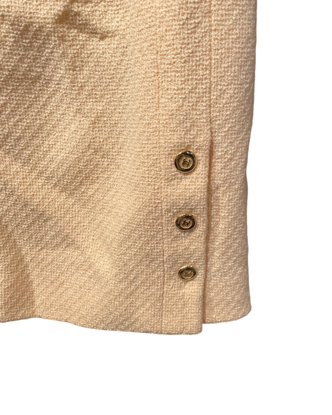 シャネル ヴィンテージ ツイード セットアップ スーツ イエロー系 金ボタン23個