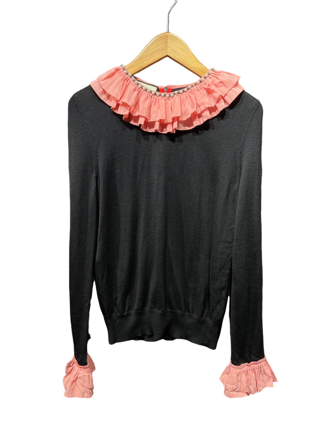 グッチ プリーツ ラッフル ニット