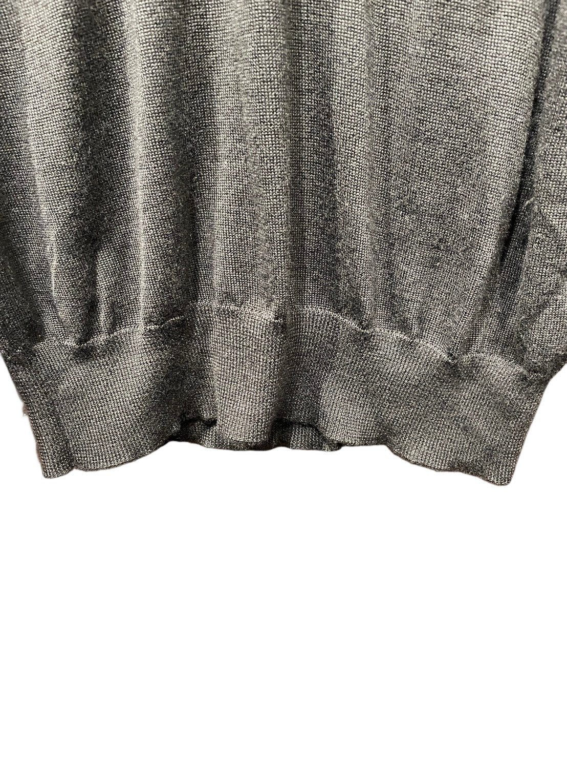 グッチ プリーツ ラッフル ニット