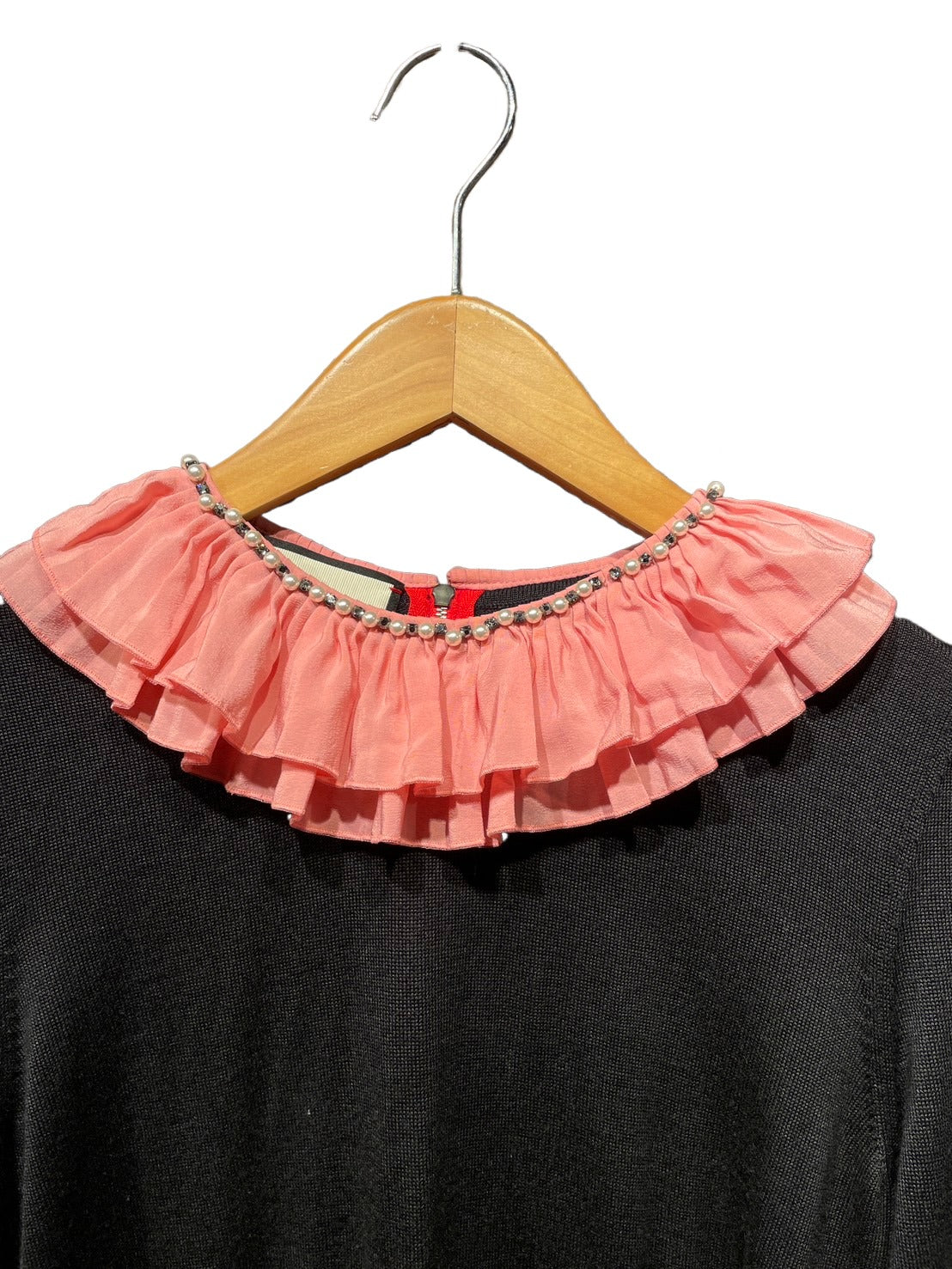 グッチ プリーツ ラッフル ニット