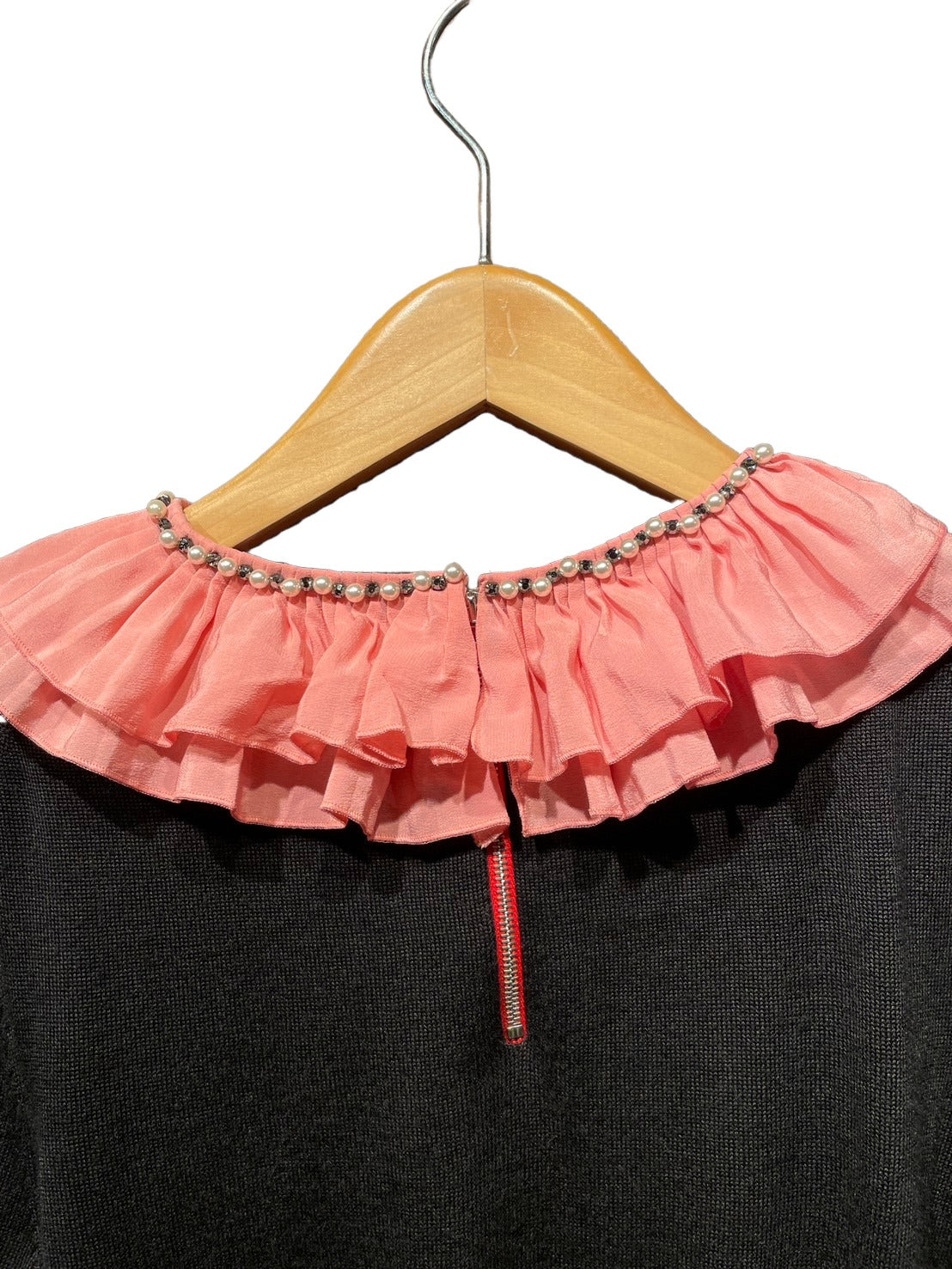 グッチ プリーツ ラッフル ニット