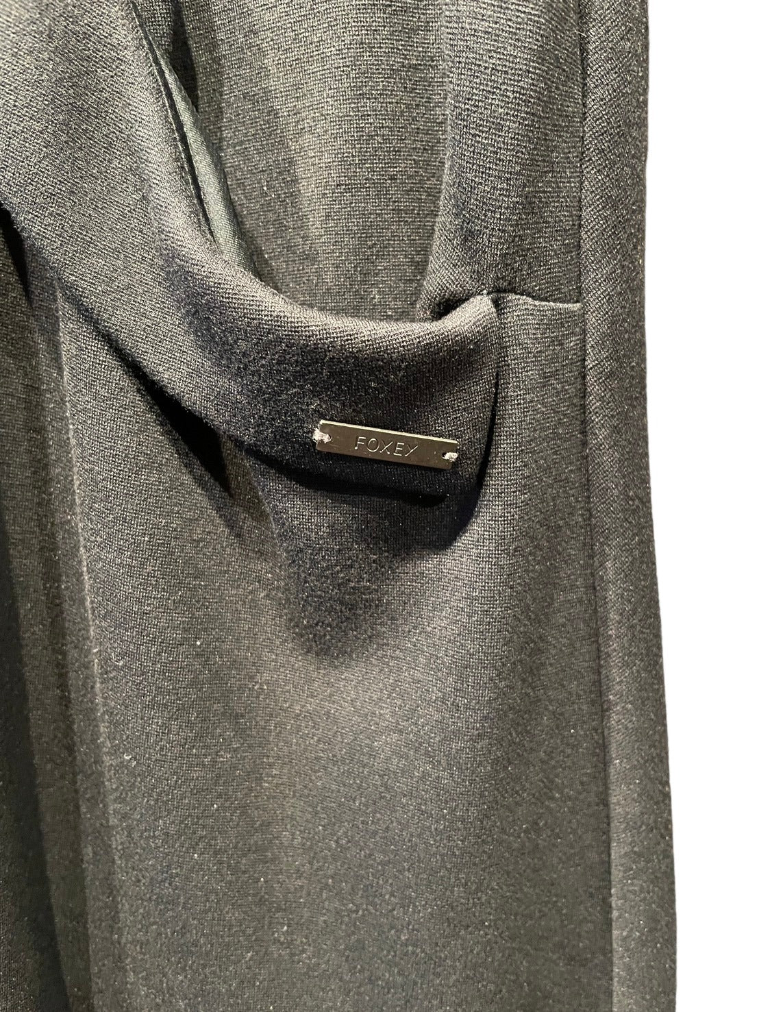 フォクシーニューヨーク 襟付き ワンピース 黒