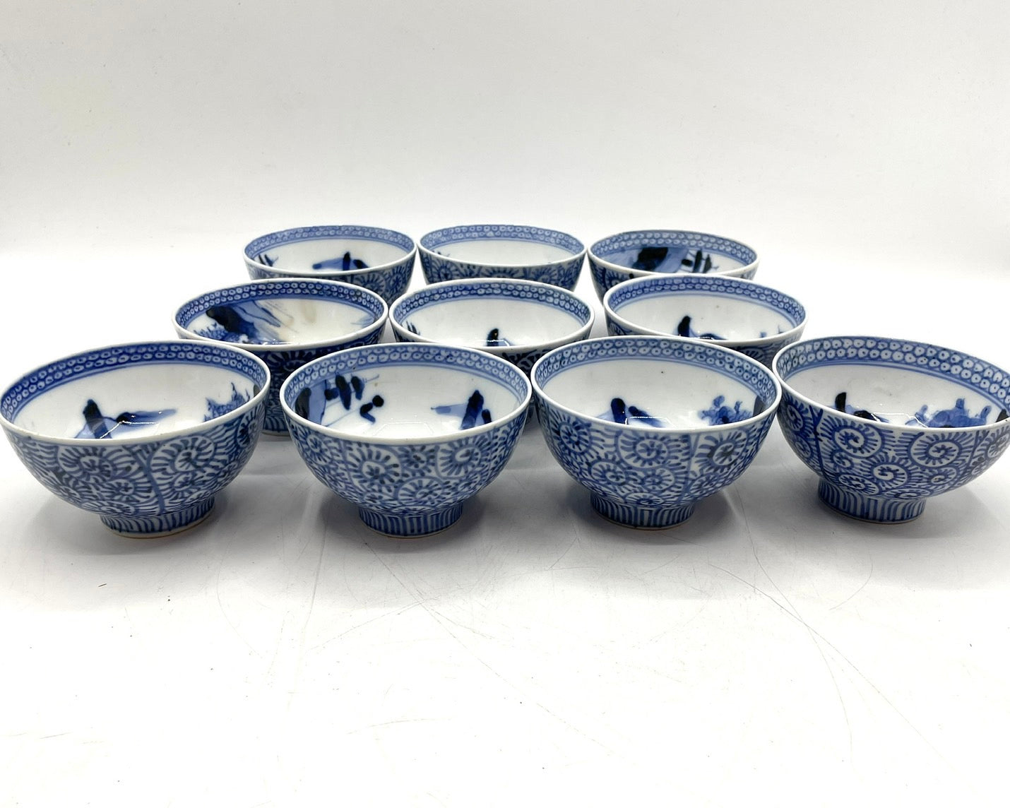 支那焼 染付 蛸唐草文 湯呑 成化年製