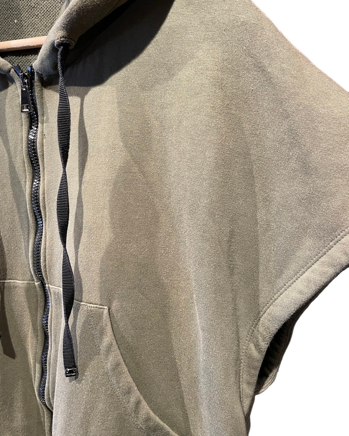 モンクレール オーバーフィット ロゴ パーカー