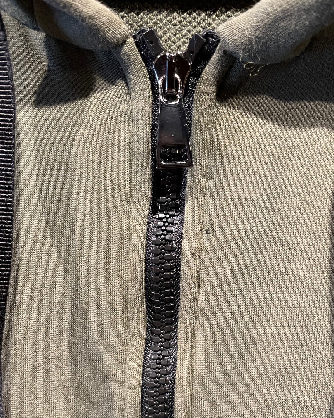 モンクレール オーバーフィット ロゴ パーカー