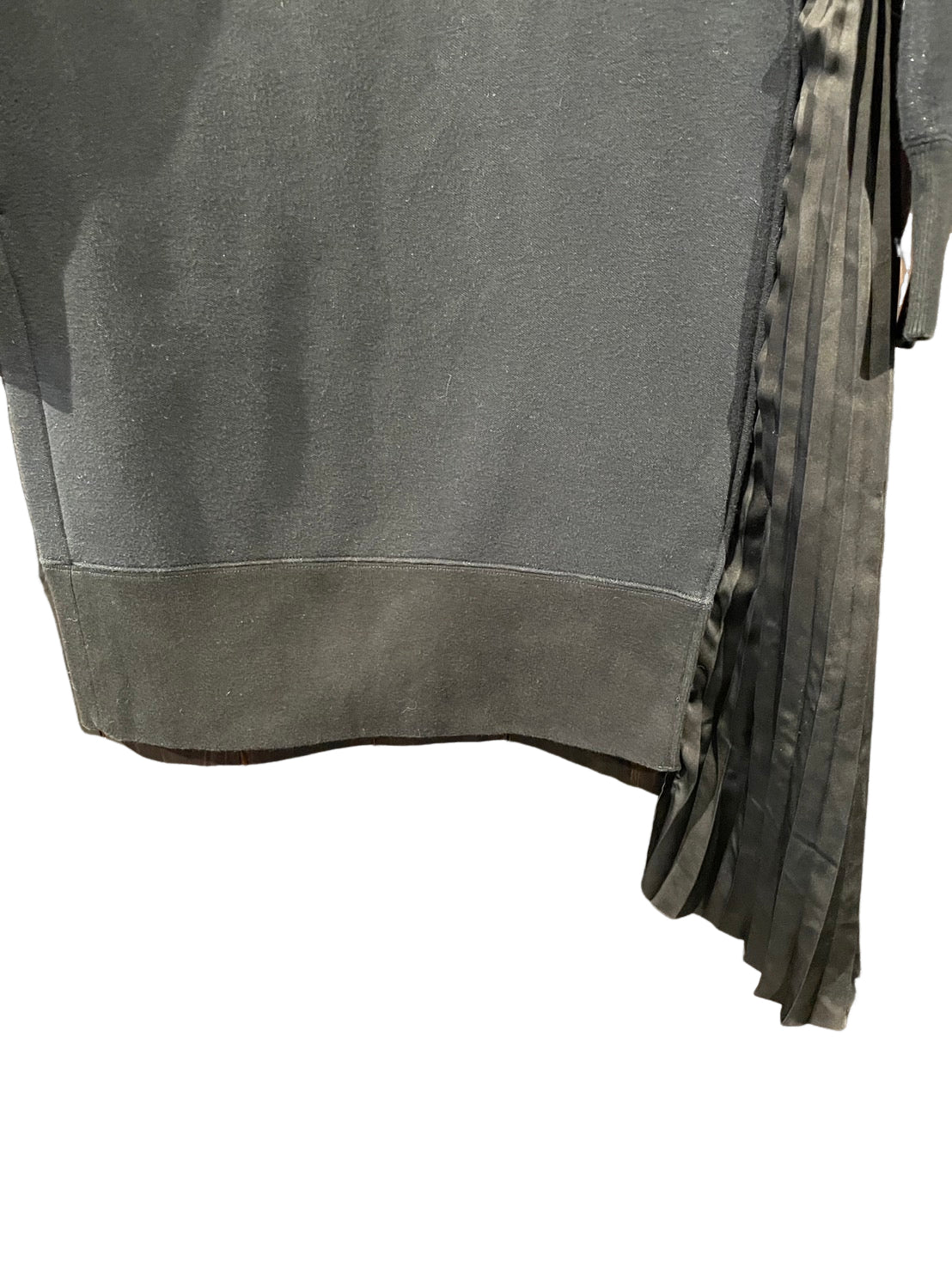 サカイ プリーツ切替スウェットワンピース